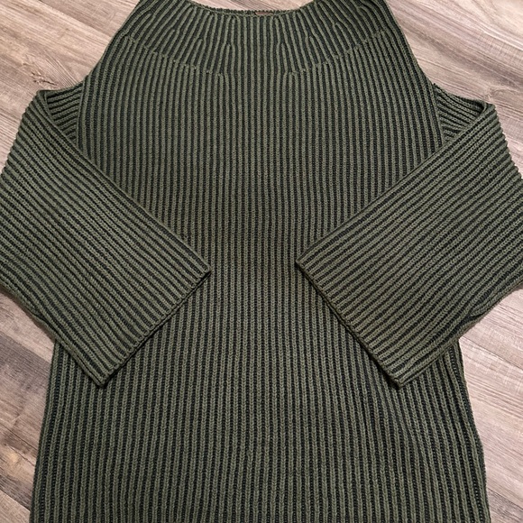 Free People Sweaters - Free People Olive Ribbed Turtleneck Oversized Sweater NWOT
